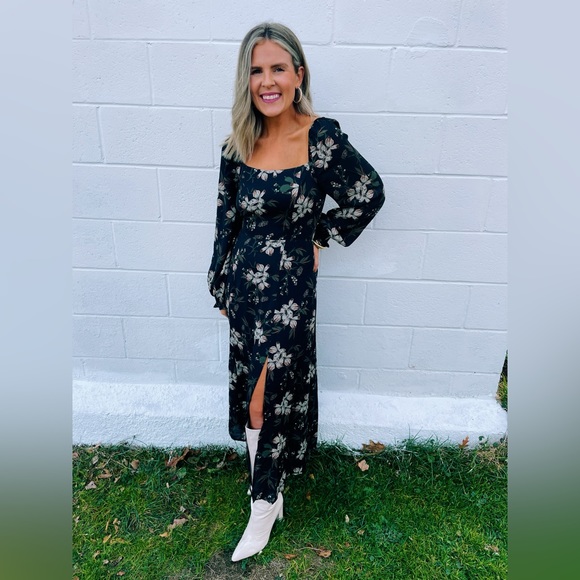 Floral dress - Picture 2 of 3